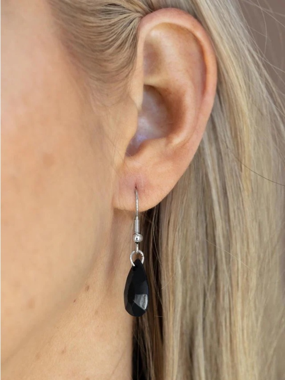 Party Paradise- Black Teardrop Statement Necklace & Earrings Set - Picture 3 of 3